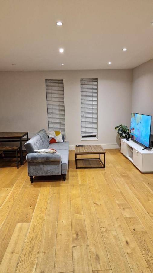 London City Apartment イーリング エクステリア 写真